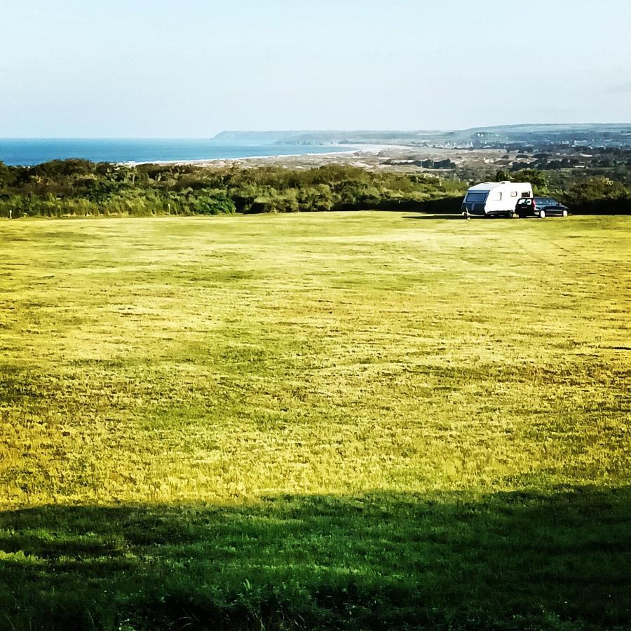 Camping Les Ronds Duval Face Aux Iles Anglo-Normandes Les Moitiers-d'Allonne 외부 사진