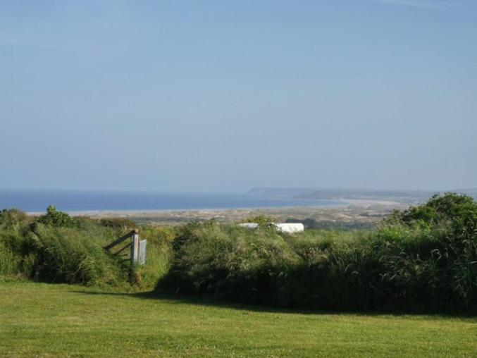 Camping Les Ronds Duval Face Aux Iles Anglo-Normandes Les Moitiers-d'Allonne 외부 사진