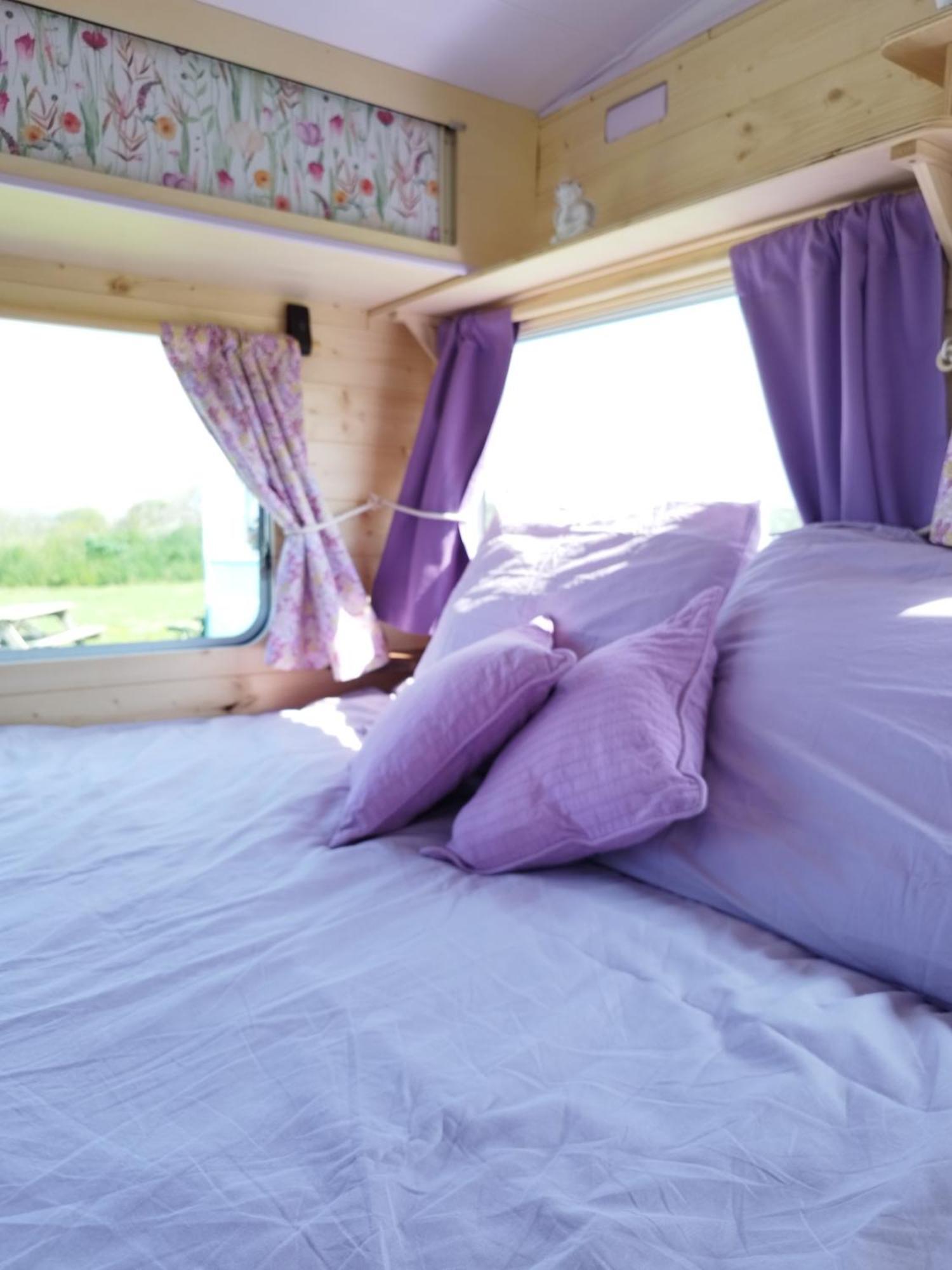 Camping Les Ronds Duval Face Aux Iles Anglo-Normandes Les Moitiers-d'Allonne 외부 사진